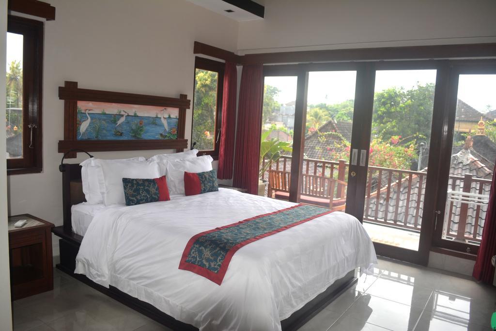 Manik House Hotel Ubud Exterior foto